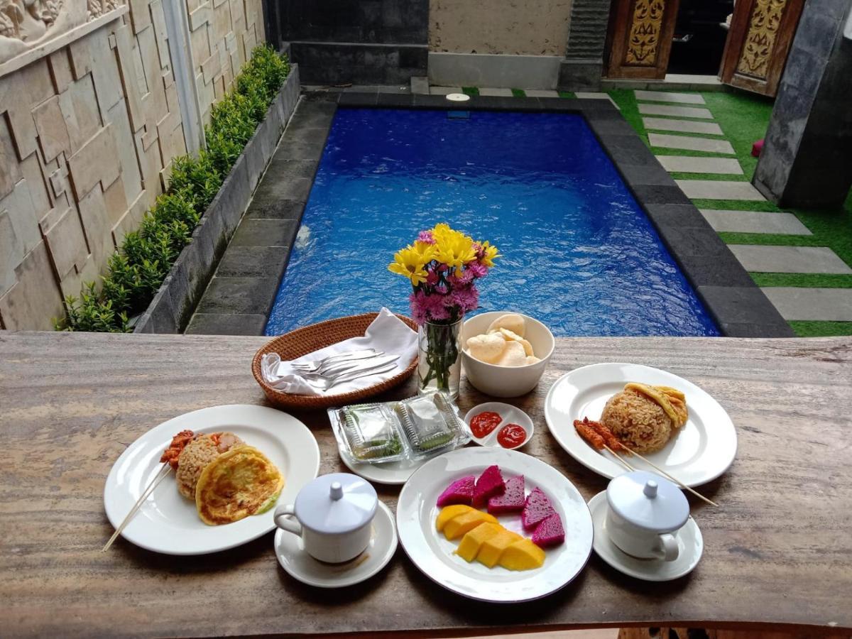 The Surya Kuta Villa Exterior foto
